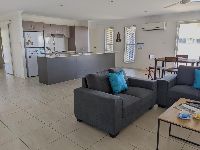 Spacious SIL Home in Gracemere Kitchen and Living