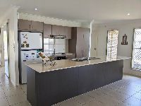 Spacious SIL Home in Gracemere Kitchen
