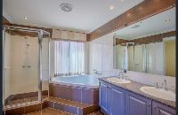 3c4c18ce 2504-4c55-a5f2-a9180971b1a7