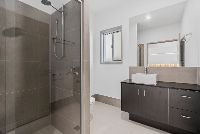 006 Open2view_ID965912-13_Wisteria_Court