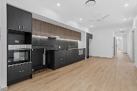 014 Open2view_ID965912-13_Wisteria_Court