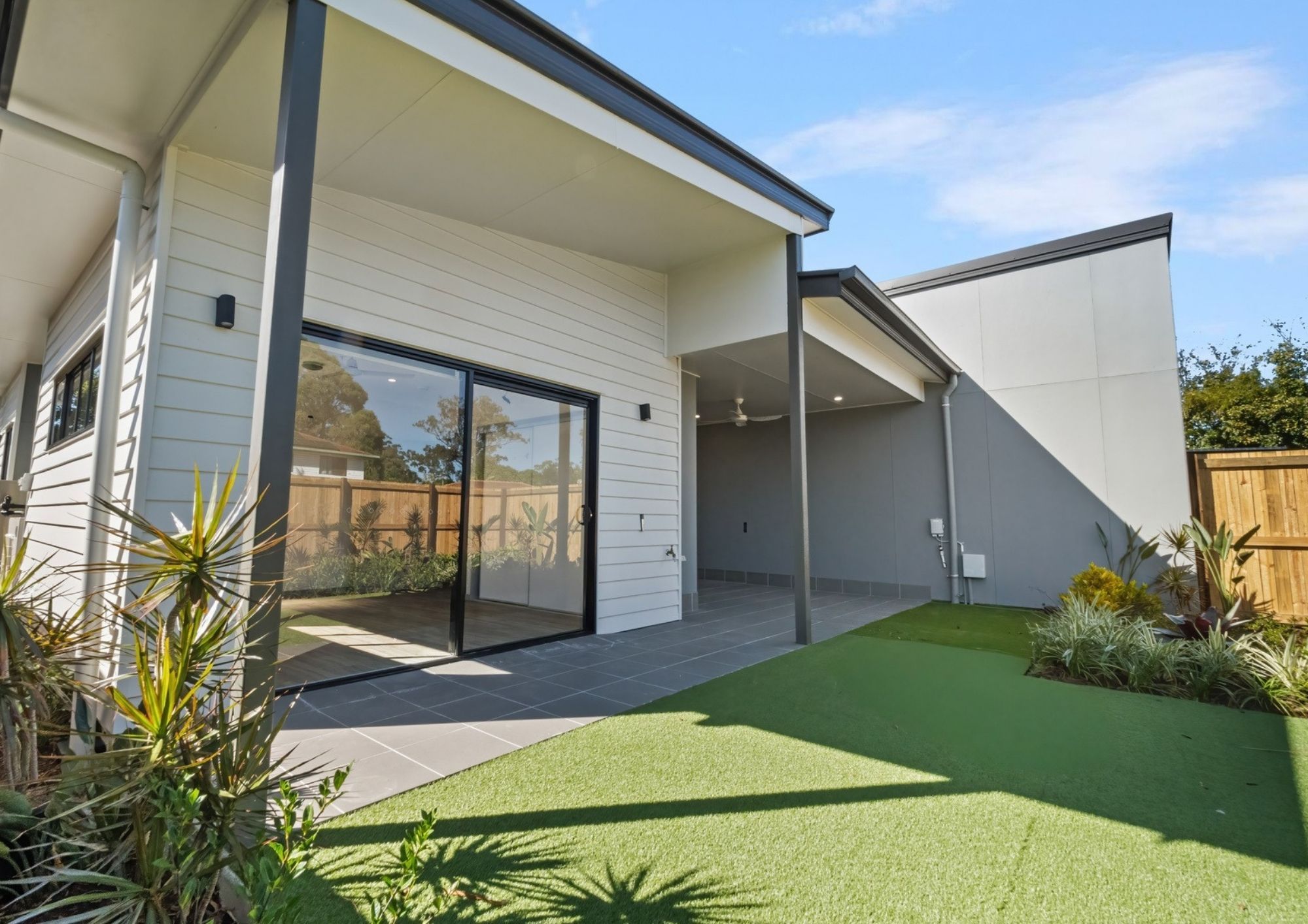 PROPERTY FLYER MILL ROAD APARTMENTS v06.2025.pdf