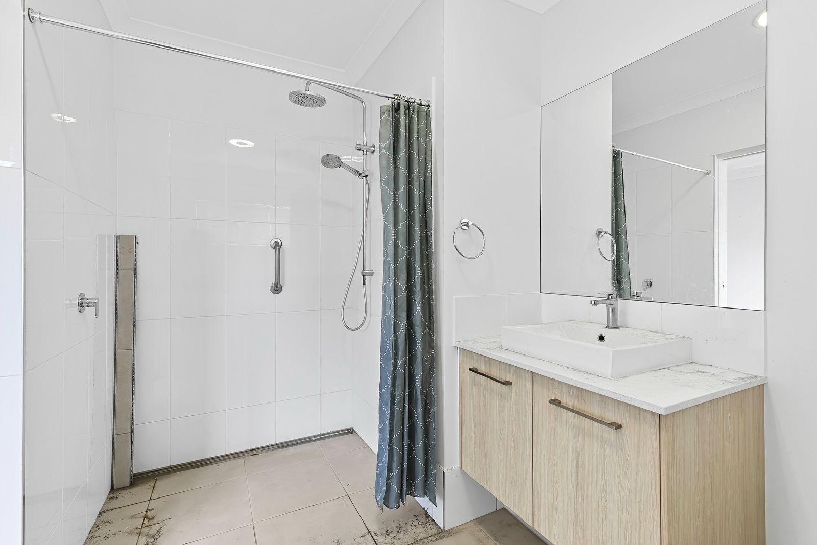006 Open2view_ID971248-47_Wesley_Road