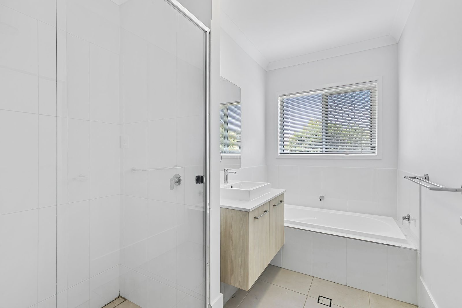 008 Open2view_ID971248-47_Wesley_Road