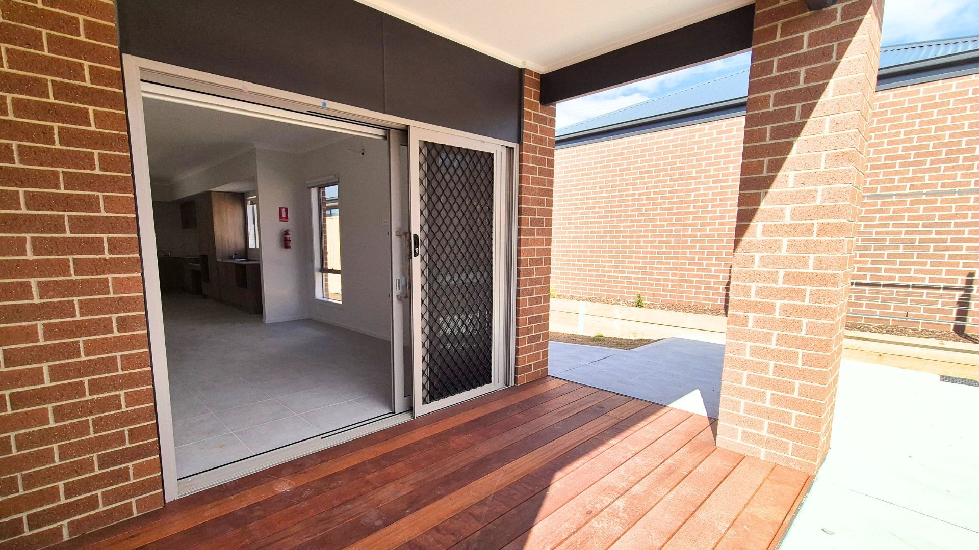 Clyde North alfresco reduced