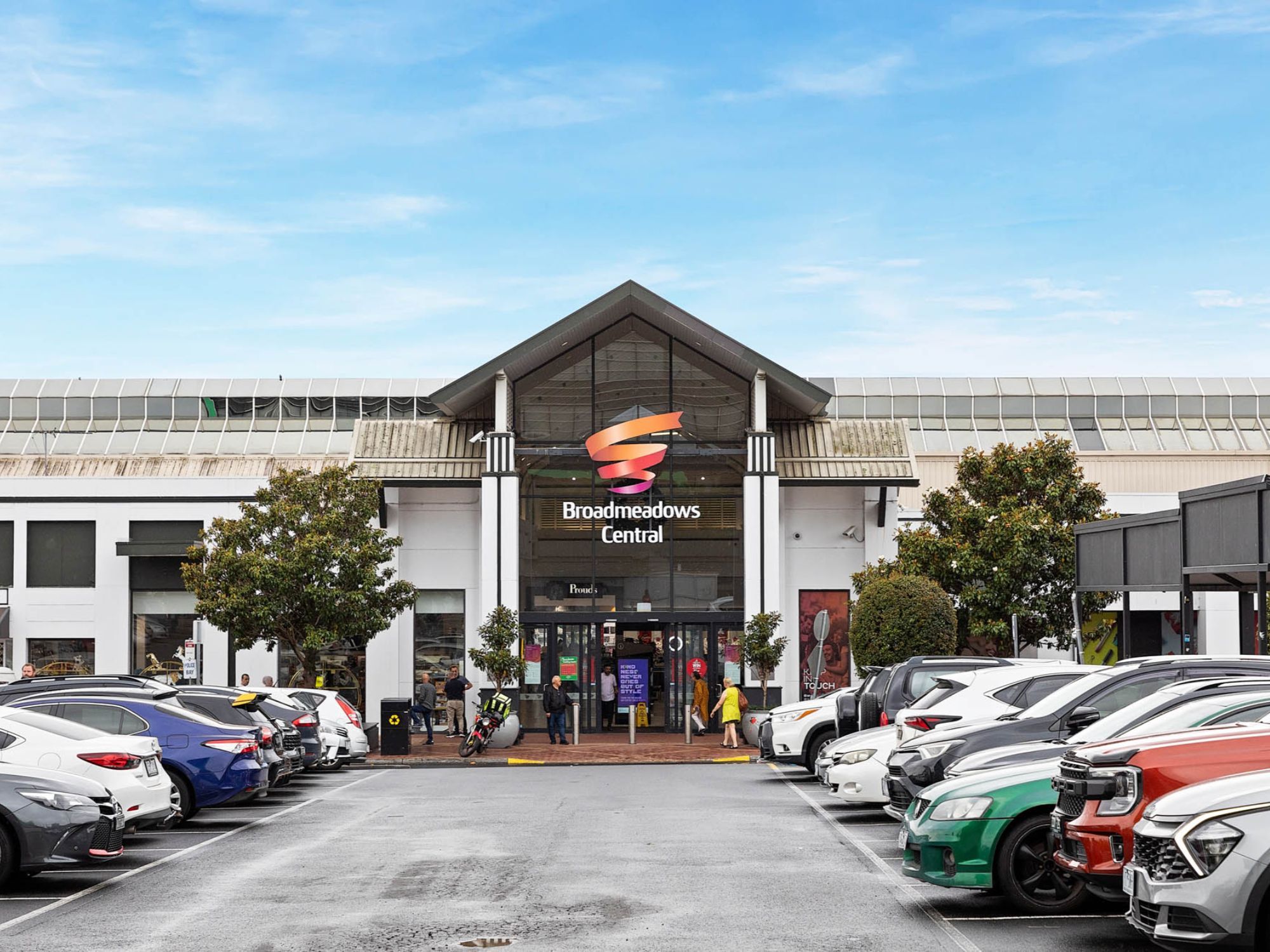Coolaroo Broadmeadows Shopping Centre LR No Logo (1)