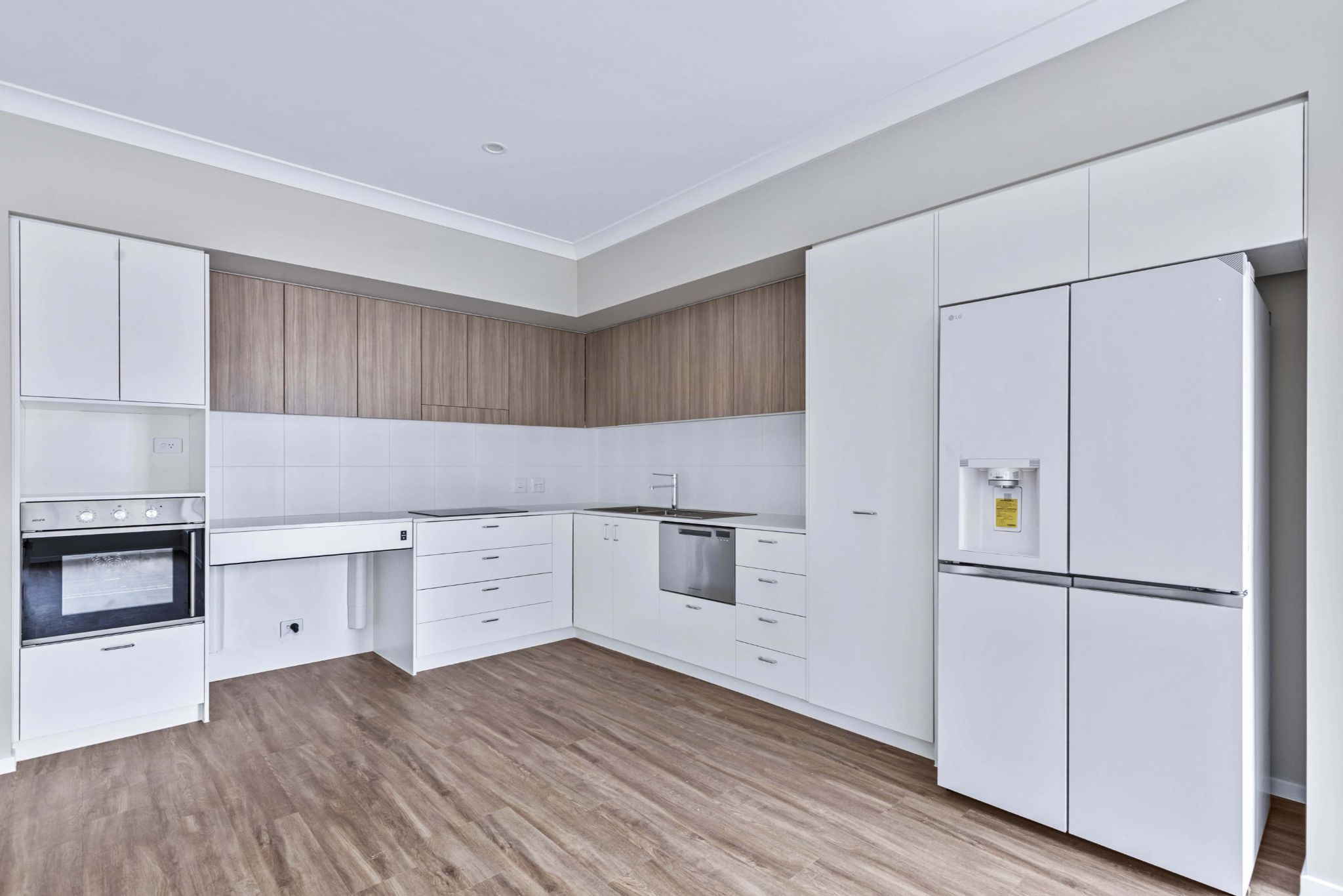 006 Open2view_ID954058-269_Tufnell_Road-min