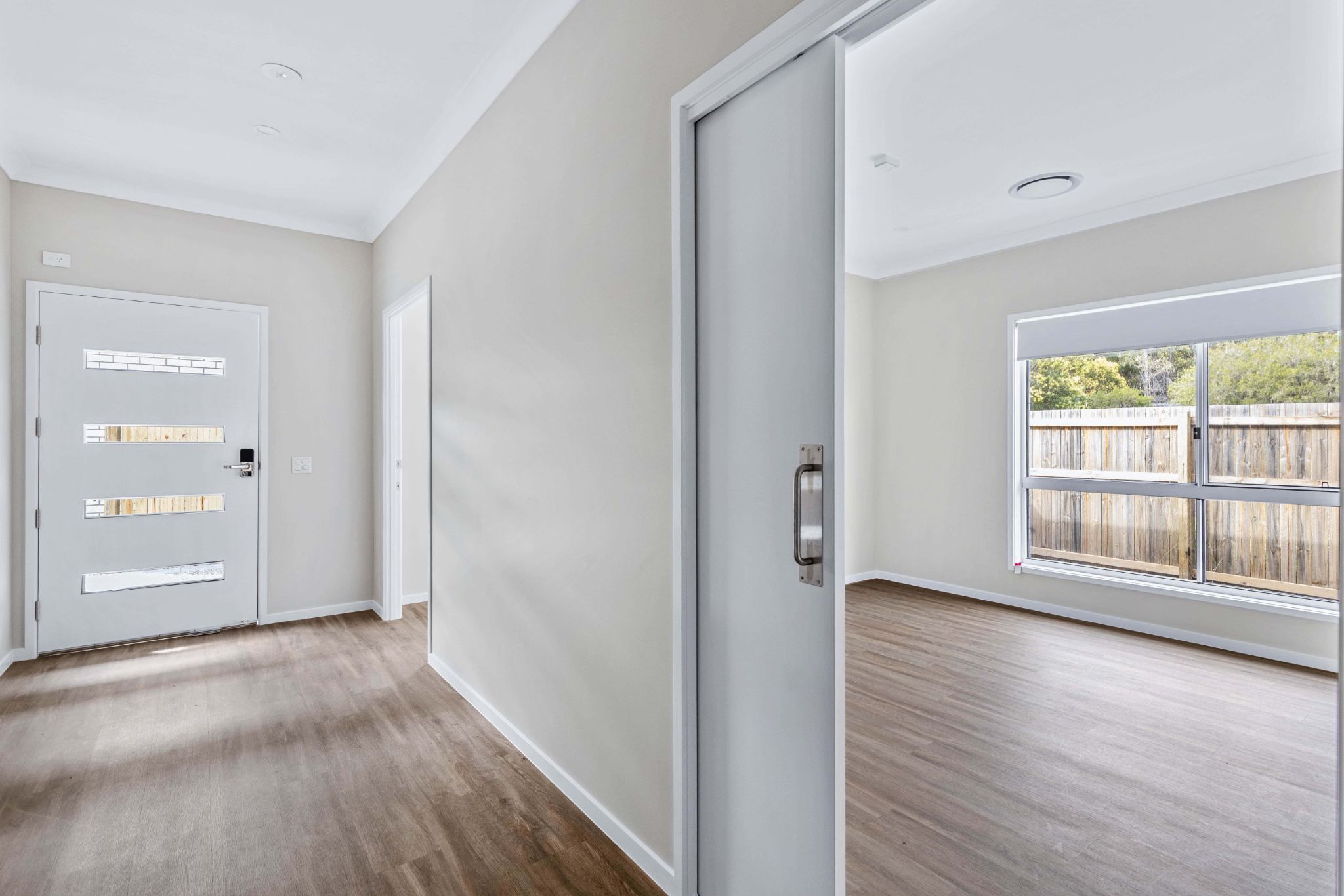 002 Open2view_ID954058-269_Tufnell_Road-min