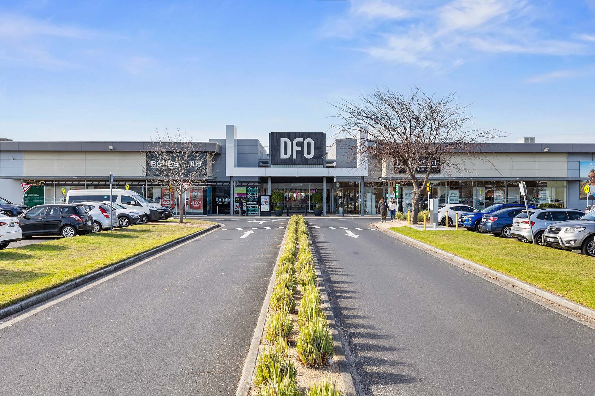 Moorabbin DFO 2 LR No Logo