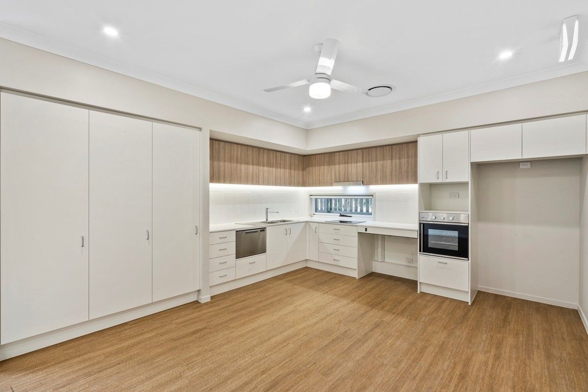 Suncove kitchen 2