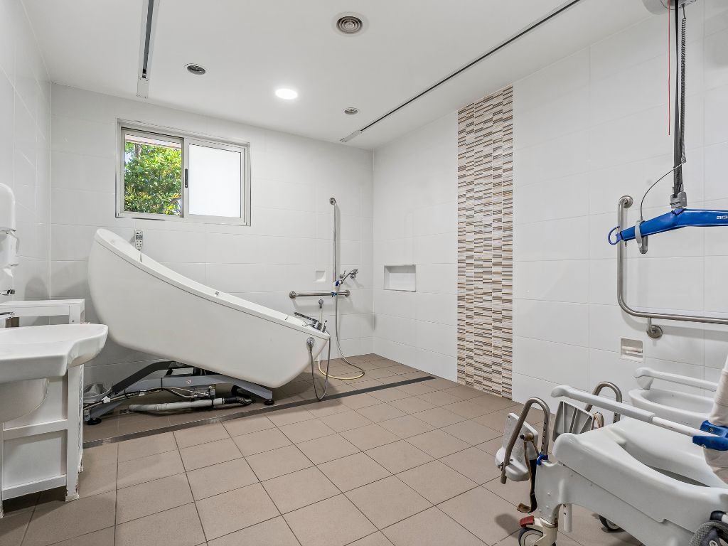 Supported independent living Shortland (20330)_Bathroom