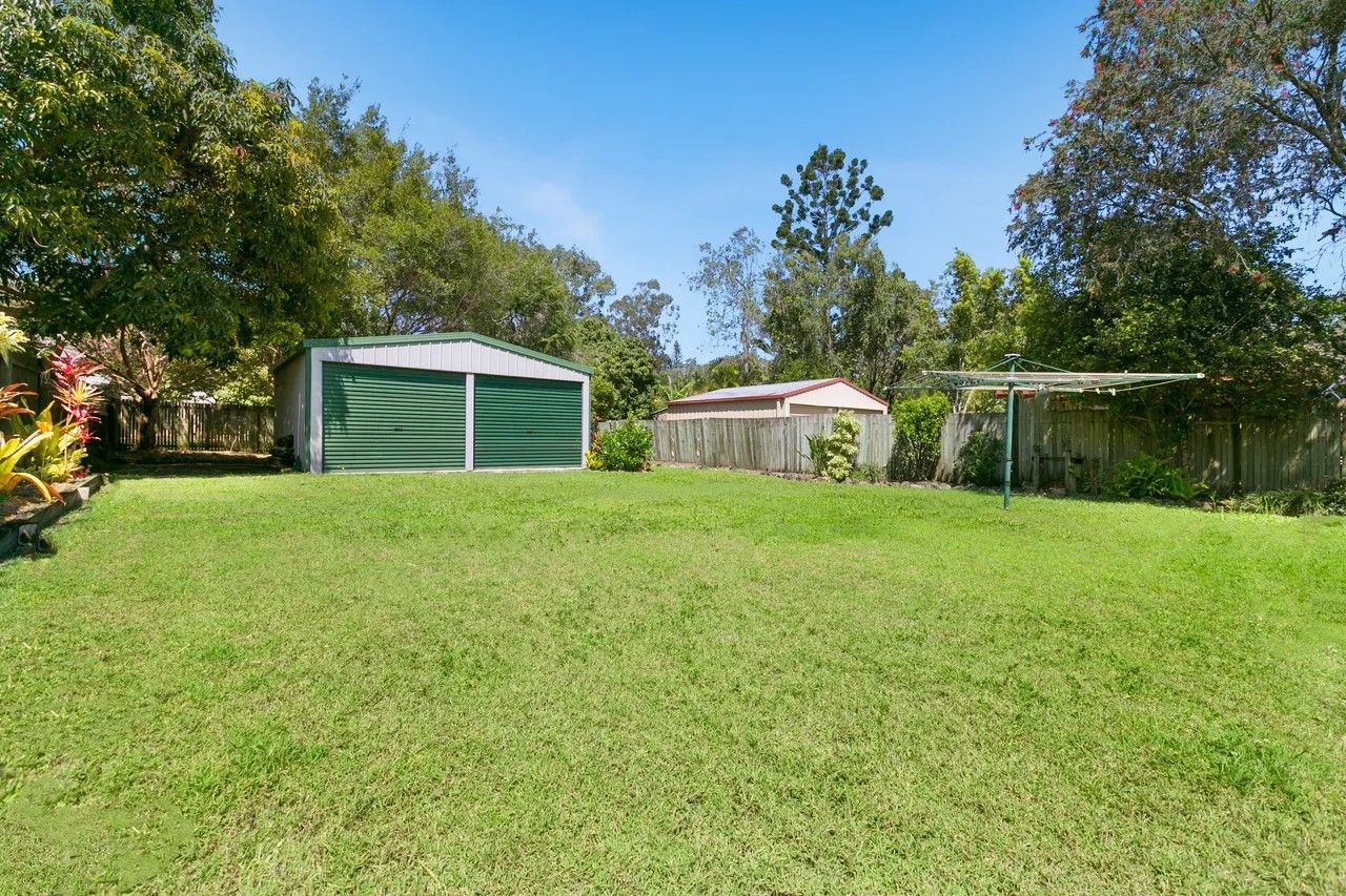 Tewantin Backyard