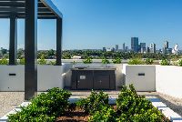 Gladstone exterior_13_resized