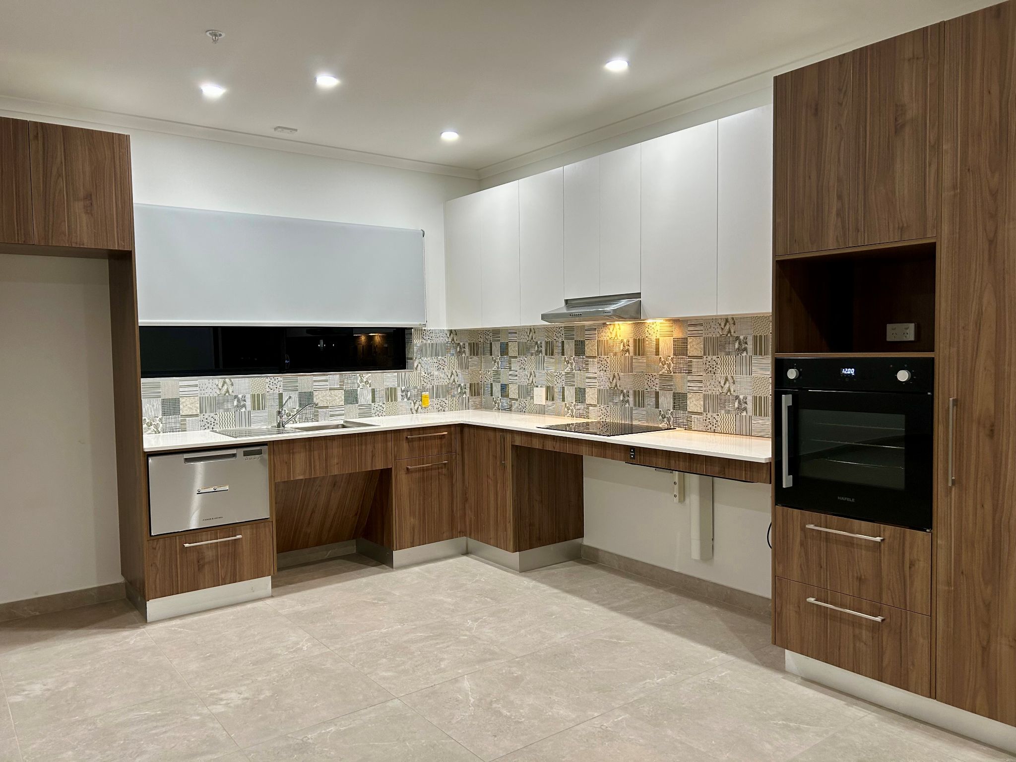 8 Leadwort kitchen