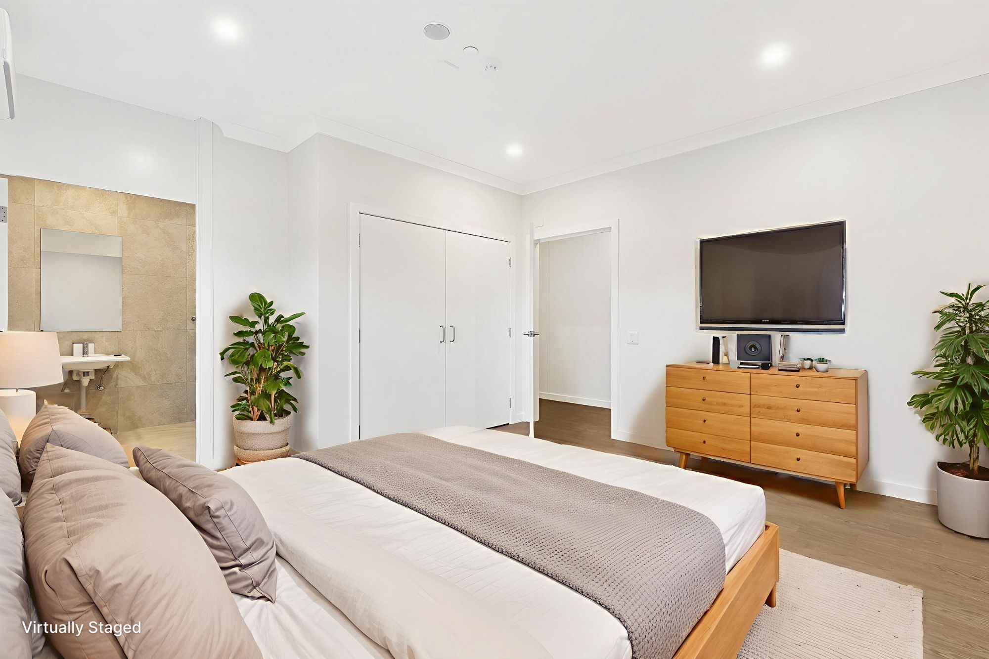 Virtual Staging LR images 9)