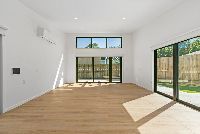 003 Open2view_ID911198-11_Saxtons_Drive_-_Moe