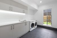 7   Billabong St - Laundry