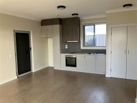 Kitchenette Dining space