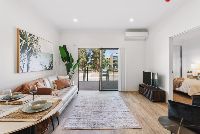 Shoreline Display Unit  11)