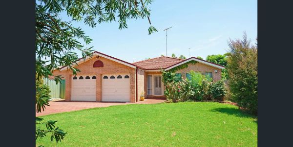 Narran Place Glenmore Park 01