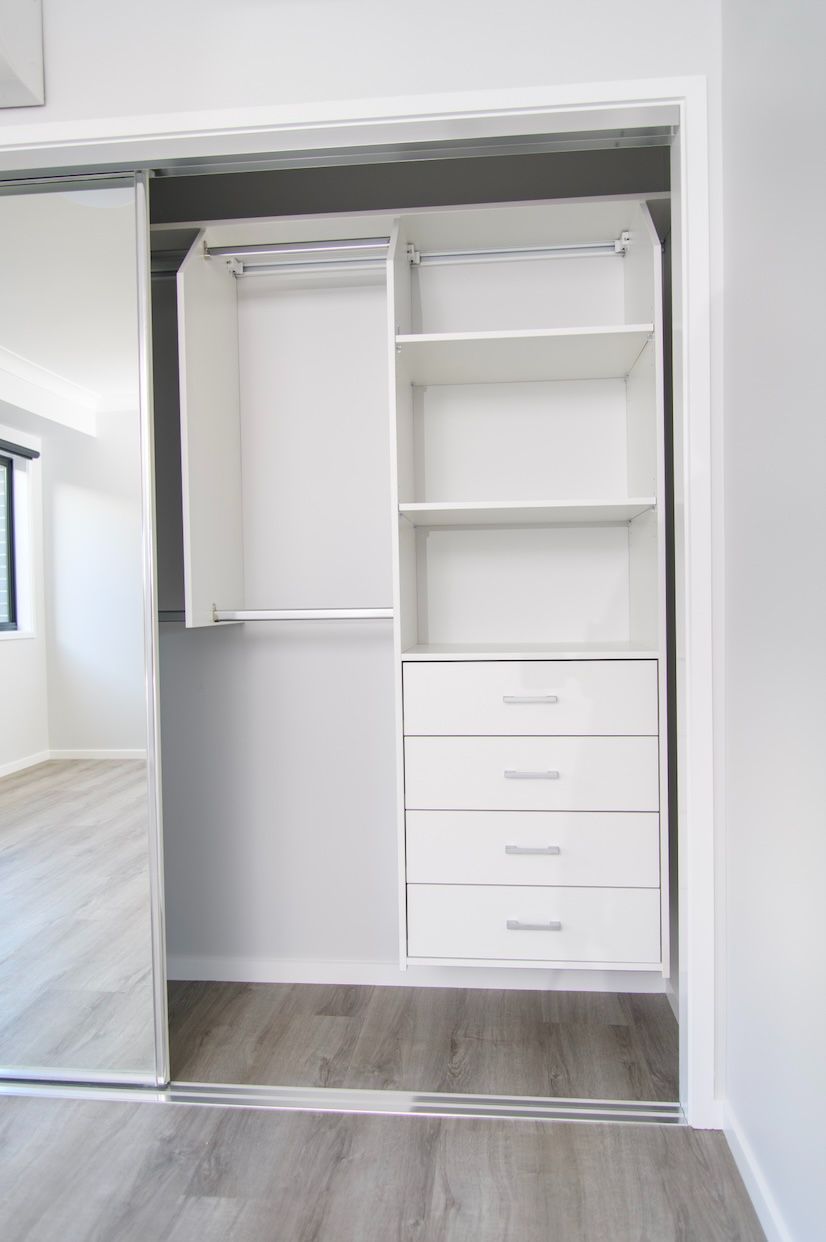 vic point wardrobe