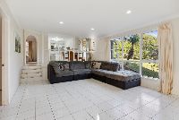 18 Hillcrest Ave PMQ 10