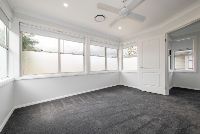 thumbnail 2.291 Great Western Hwy Emu Plains 10a