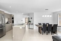 Kitchen & Dining Area