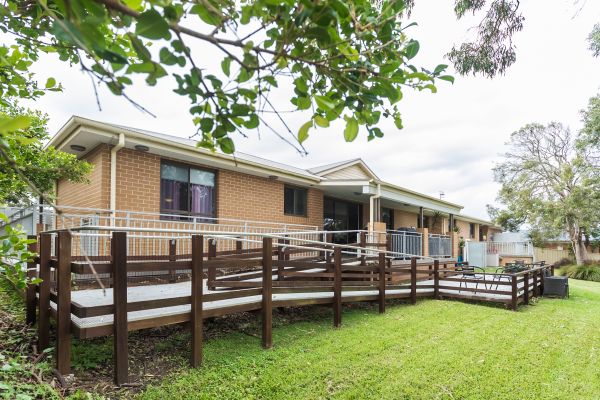 SIL022 LR_Maitland_back 2