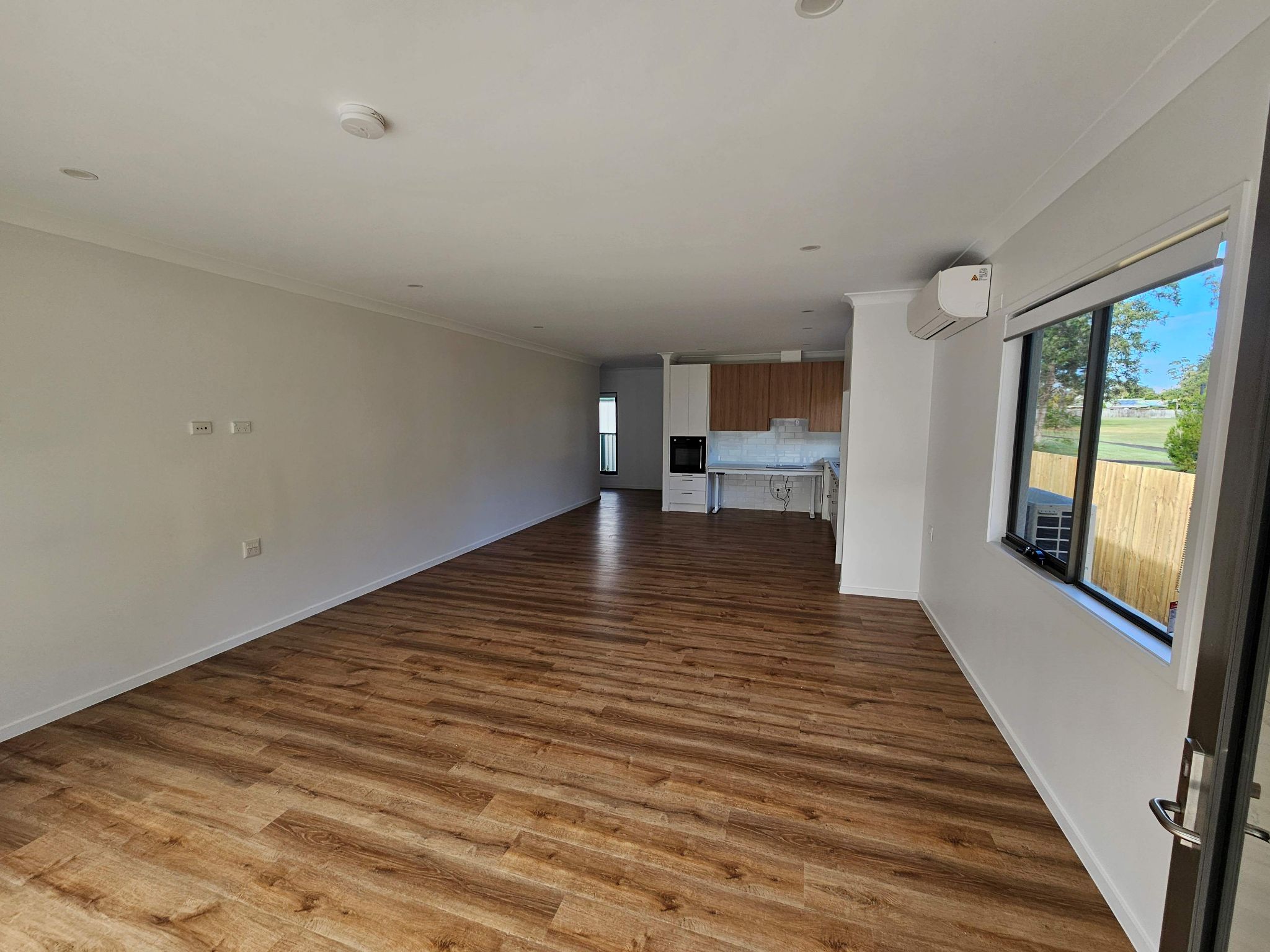 Kitchen Living 2