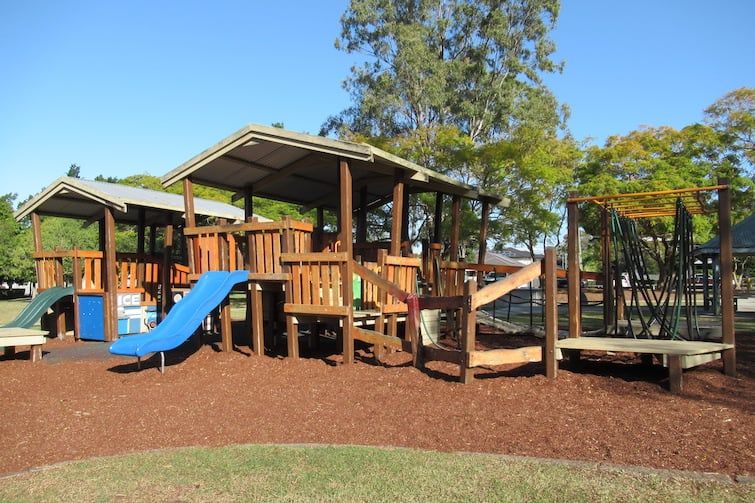 Mulbeam Park-main-playground-fort