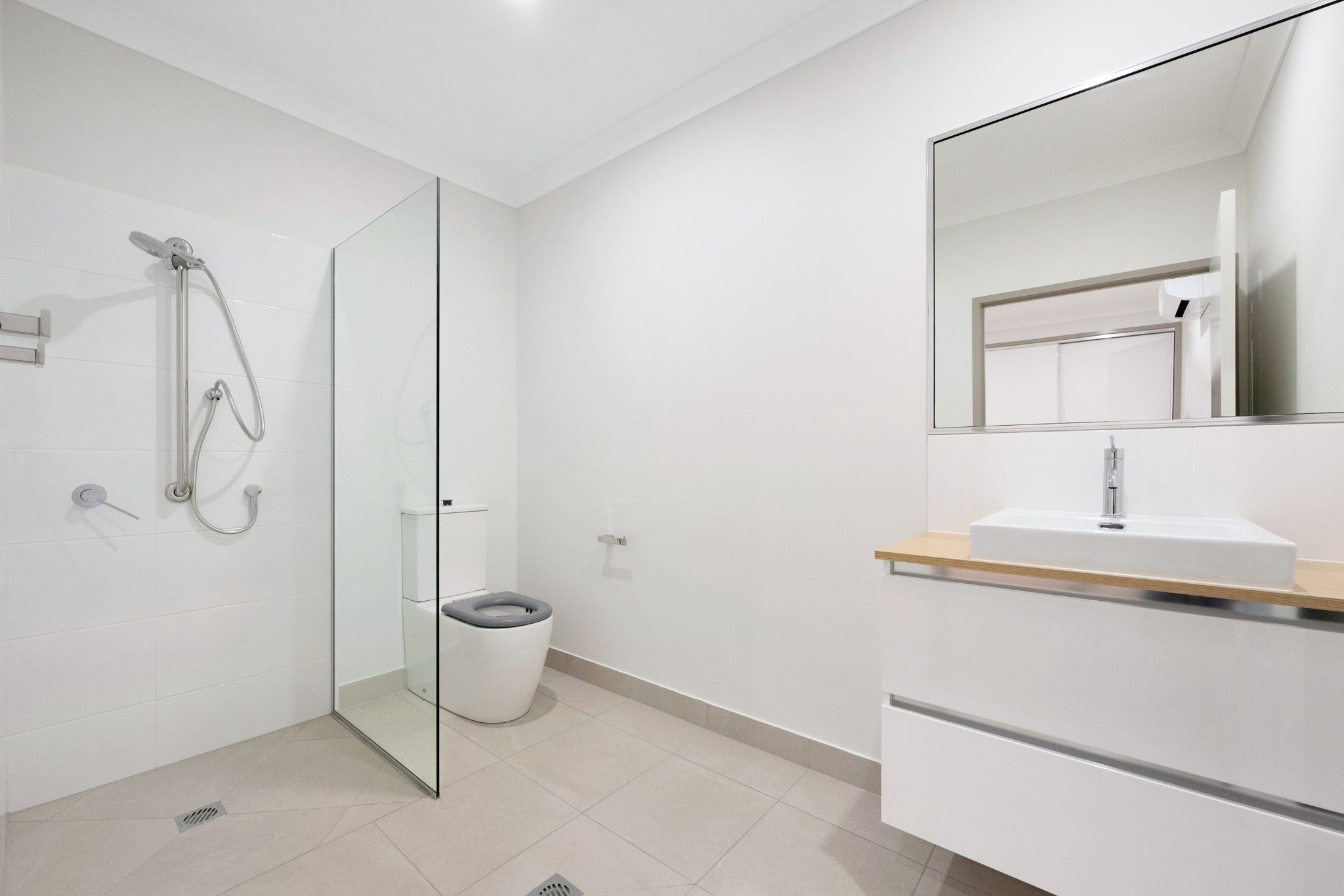 2 141 Bayswater-61