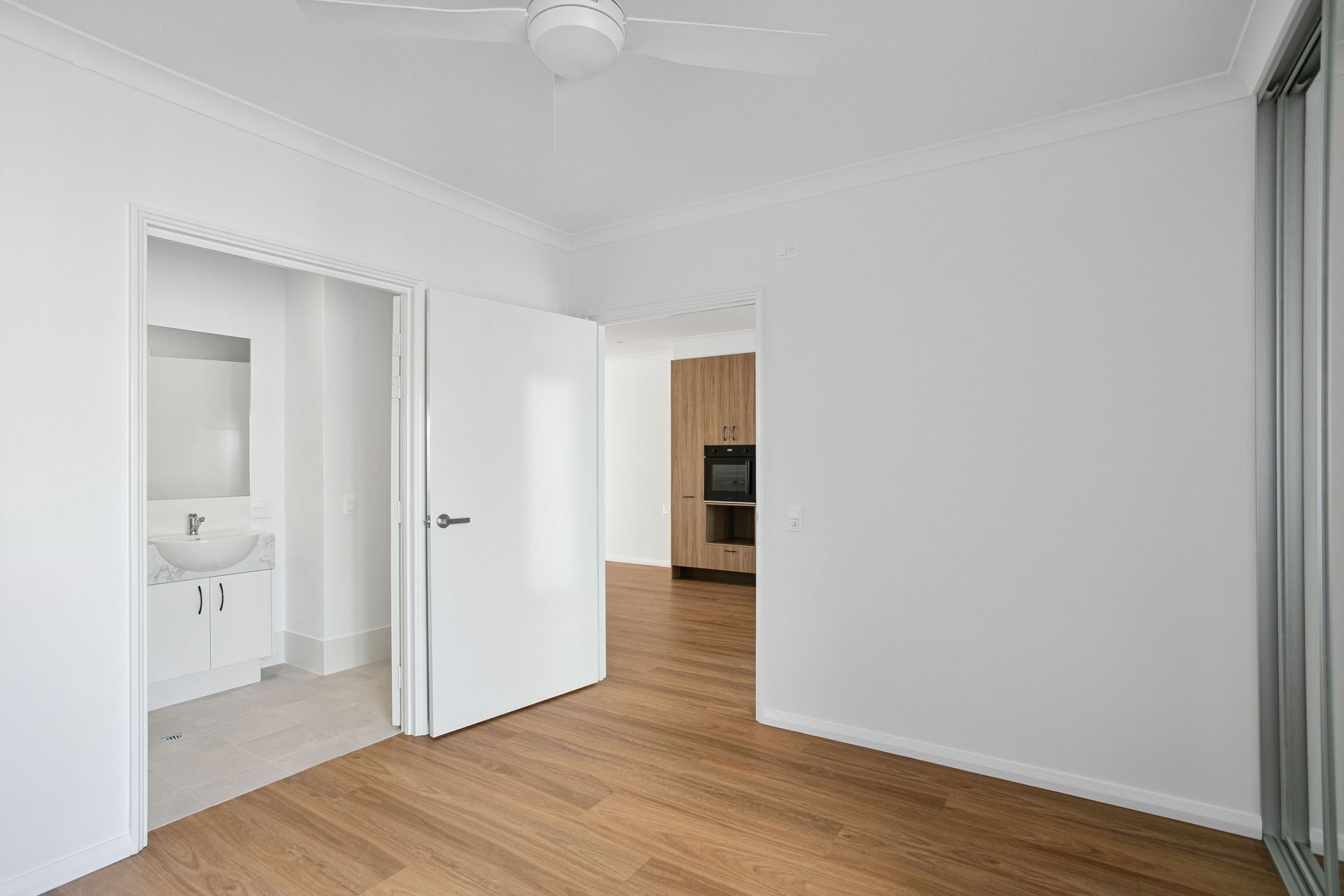4 58 Gibson St Mandurah 13