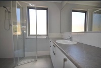 EA65762F 4D13-475C-951C-4C7508CD0481