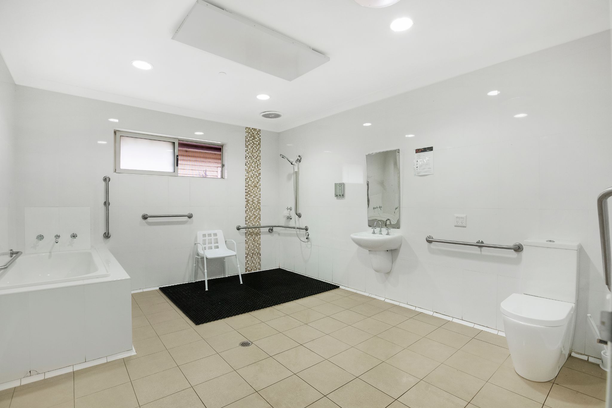 NSWSYD B Bathroom