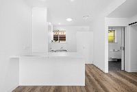 49 Lardner Rd 09