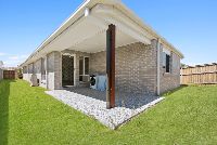 019 Open2view_ID972416-57_Dougan_Street