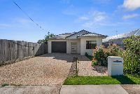 001 Open2view_ID971176-13A_Wyndham_Street__North_Toowoomba