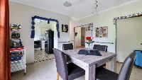 Dining area 2