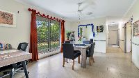 Dining area 1
