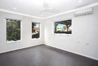 007 Open2view_ID811880-697A_Main_Road