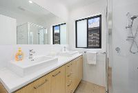 l AgentBox-11899961-11