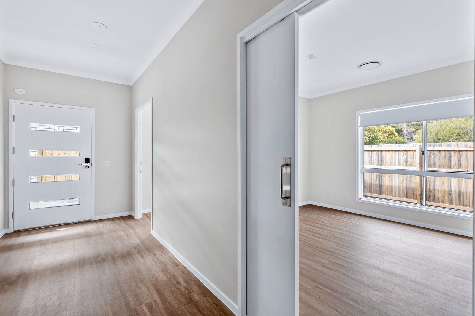 002 Open2view_ID954058-269_Tufnell_Road