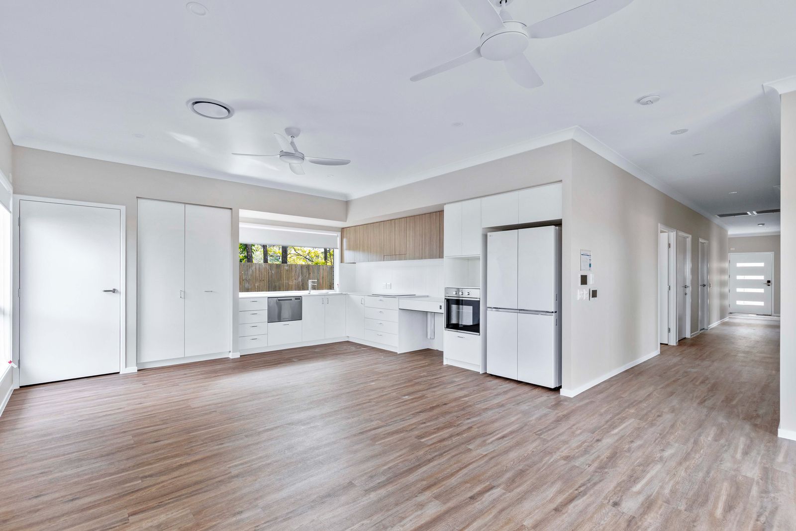 009 Open2view_ID954058-269_Tufnell_Road
