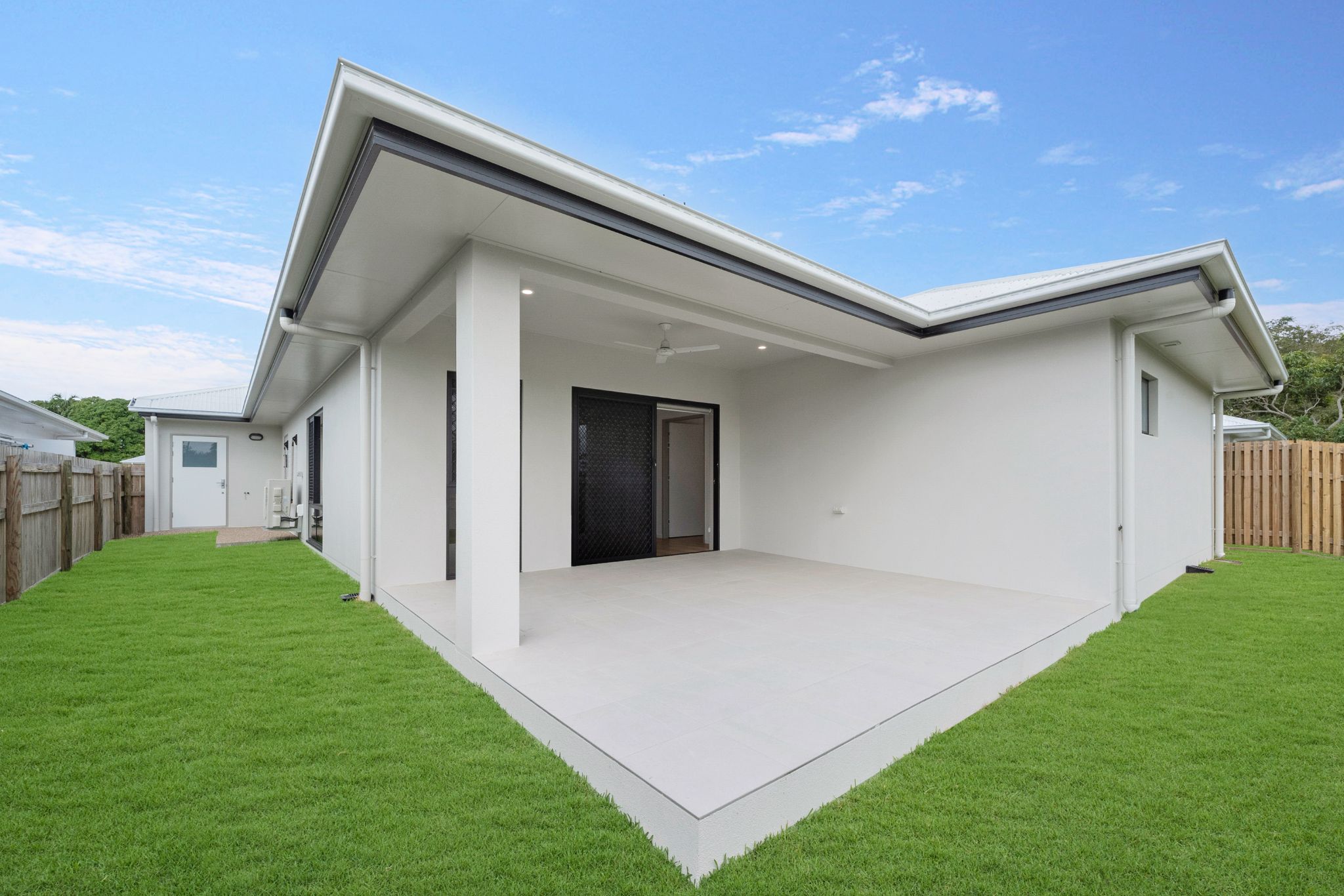 2 141 Bayswater-80A