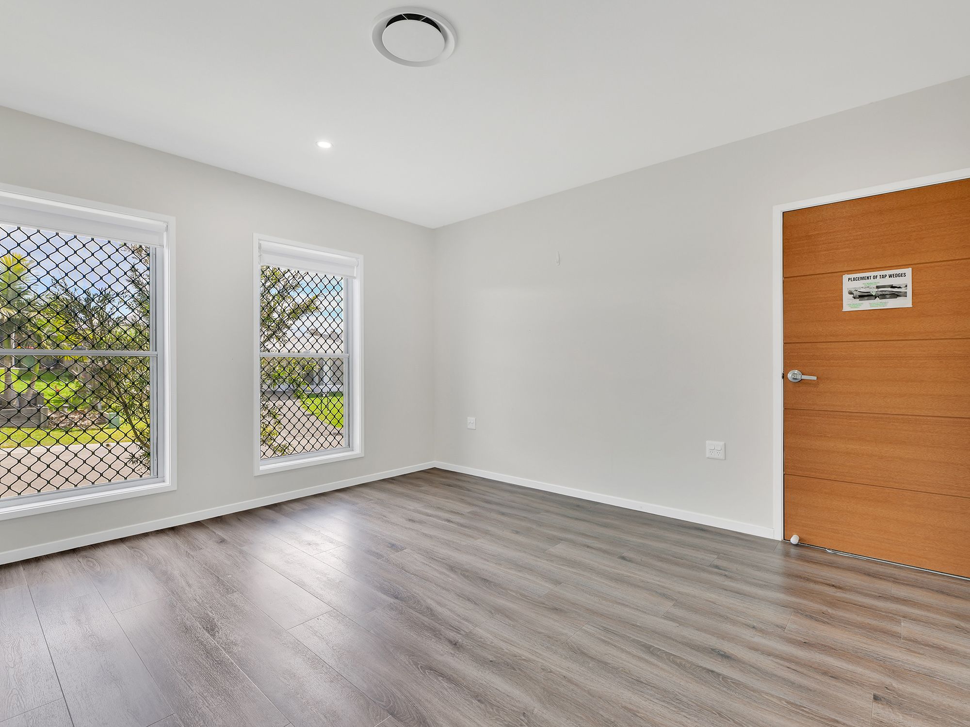8 Roselea Ave 32 - Bed 1
