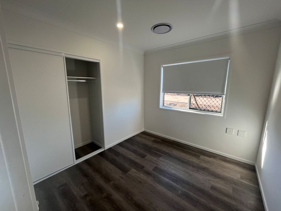 Bedroom 2 736 Kent