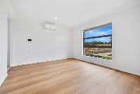 a7302ecb dc57-4d77-b069-04eabd1177d7-lg-DH.-3-of-39-_1