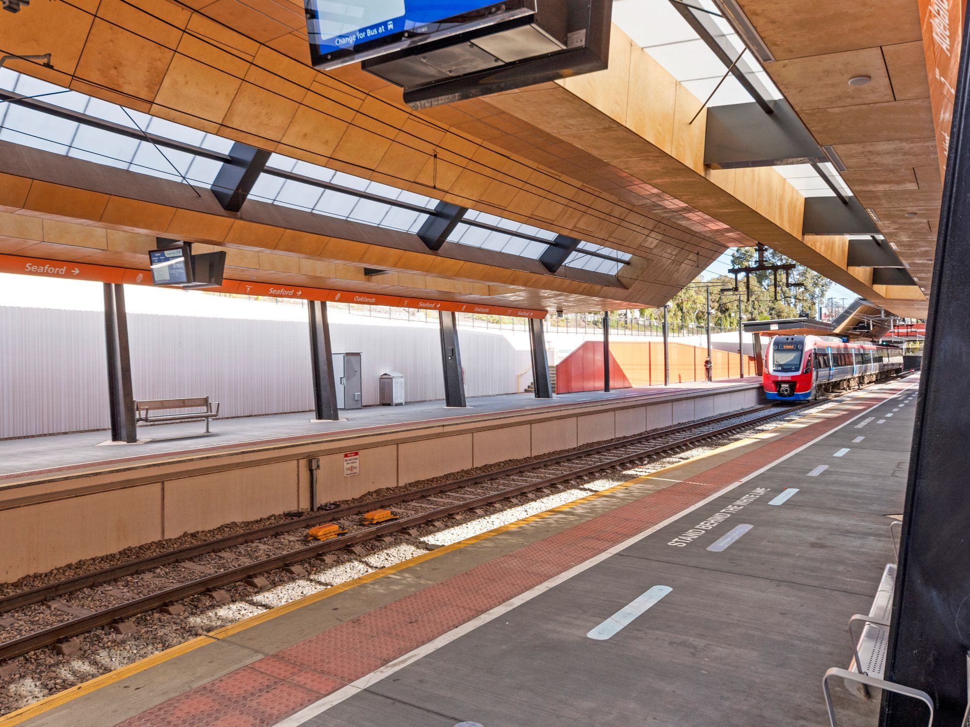 Marion Oaklands Railway Station HR No Logo