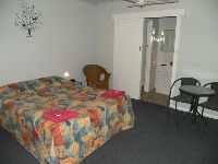 double room corowa motor inn